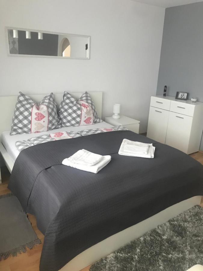 Apartament Zakatek Wroclawia Bielany Wrocławskie Exterior foto